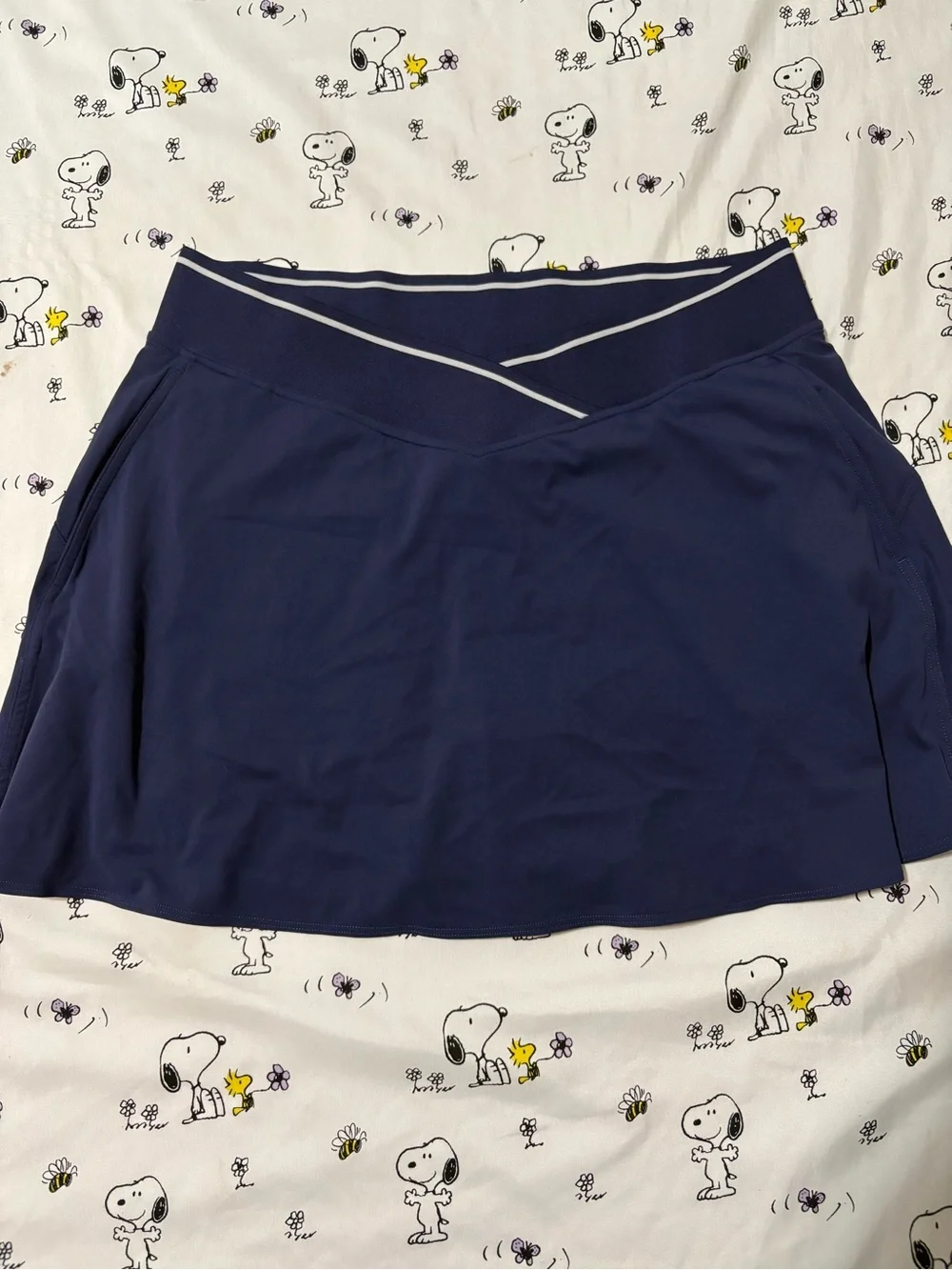 Lululemon V-Waist Mid-Rise Tennis Skirt